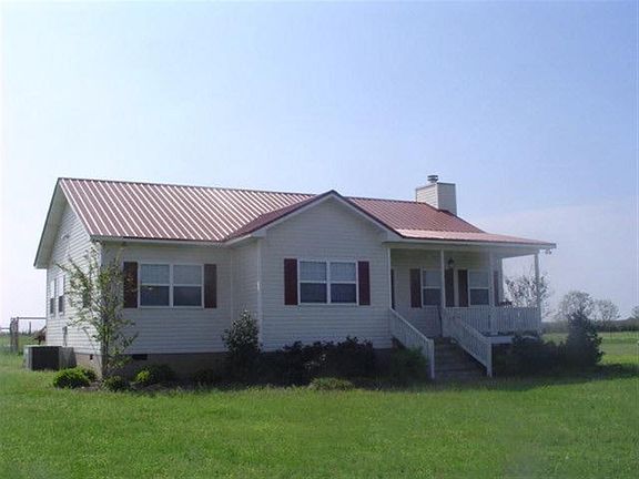 Home for Sale in Hawkinsville, GA $114,900