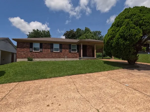 3487 Overton Crossing St, Memphis, TN 38127