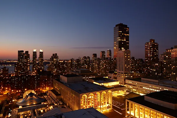 Sold by Compass | media 14