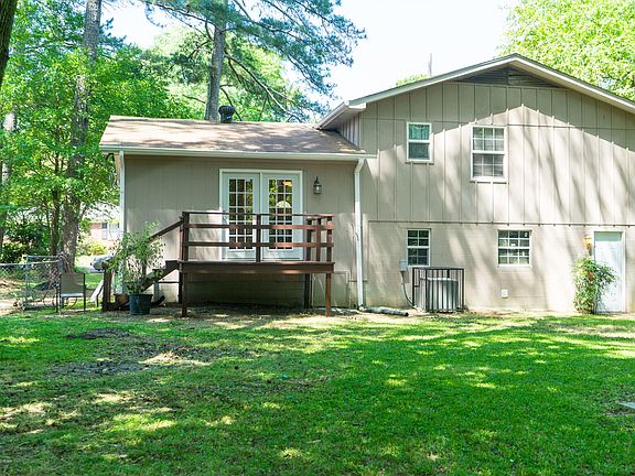 2nd image of 2449 Debbie Dr