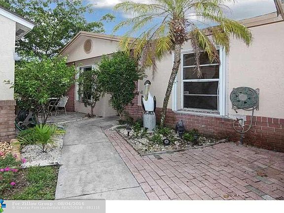 2nd image of 13721 Cumberland Pl