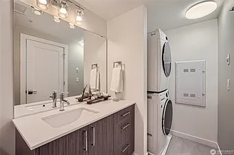 1012 NE 112th St #1012 — Photo 13