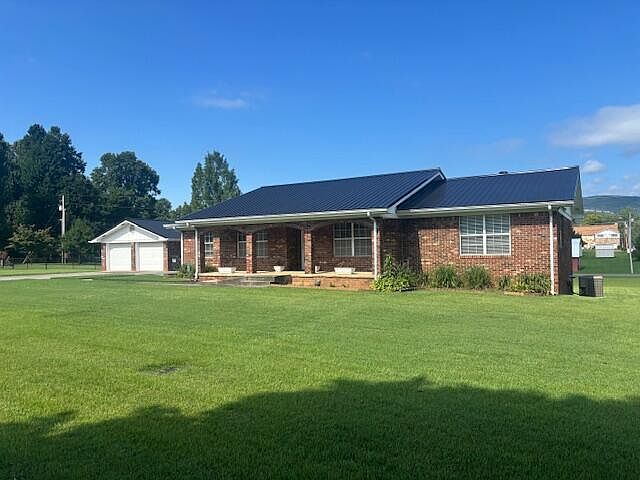 1st image of 103 W Legion Cir