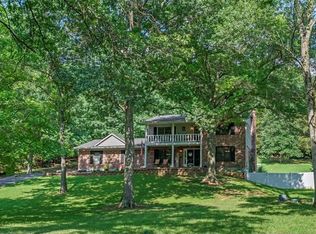 2710 Wild Valley Dr, High Ridge, MO 63049