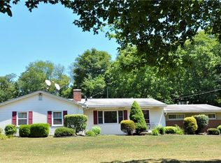 100 Putorti Ln, Canonsburg, PA 15317