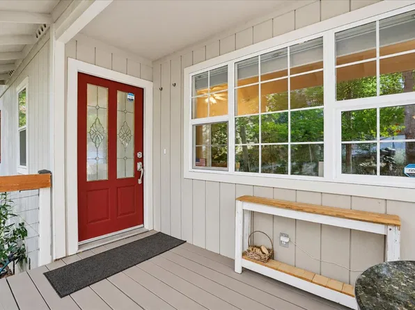 11849 Oracle Dr, Grass Valley, CA 95949