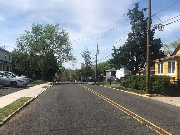 5th image of 168 Matilda Ave