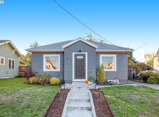 7925 N Peninsular Ave, Portland, OR 97217