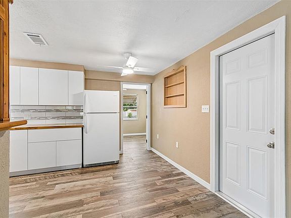 5th image of 5046 FARLEY DRIVE