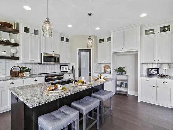 4th image of 4226 S Stone Canyon Dr