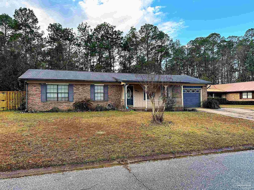 1st image of 1213 Chisholm Trl