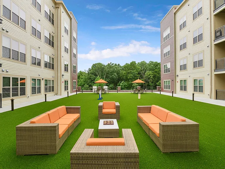 The Flats at Neabsco — Photo 20