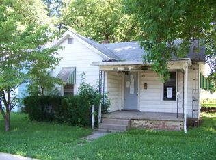 2205 E Lawrence Ave, Springfield, IL 62703