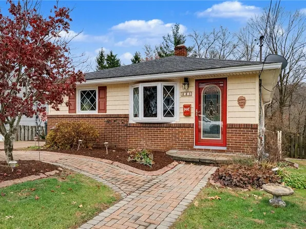 444 Violet Dr, New Kensington, PA 15068