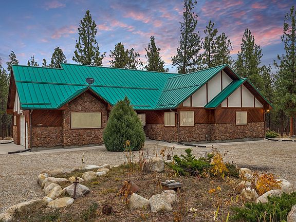 2nd image of 810 Pine Meadow Dr