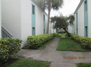 11410 8th Way N APT 311, Saint Petersburg, FL 33716