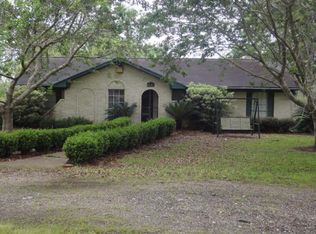 748 County Road 687, Angleton, TX 77515