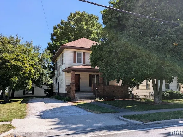 928 N Springfield St, Virden, IL 62690