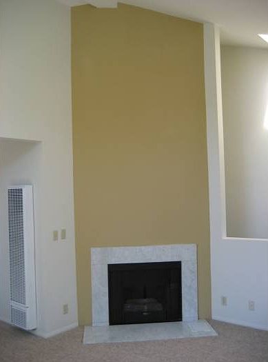 2nd image of 818 Belmont Ave