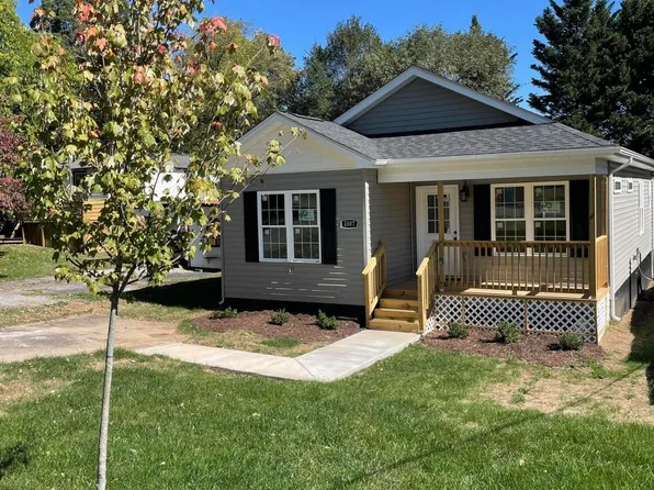 1507 23rd St NE, Roanoke, VA 24012