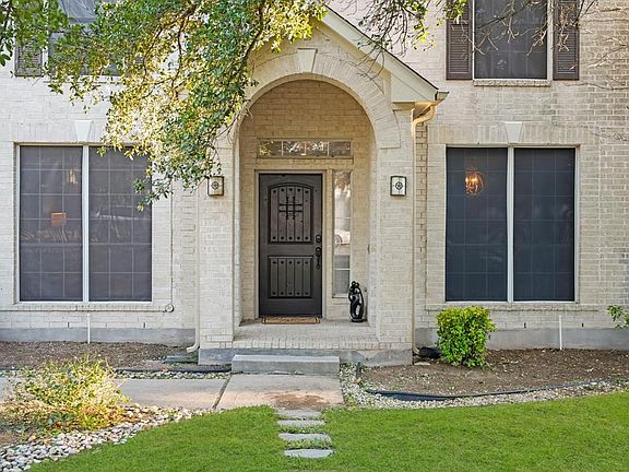 3rd image of 13035 Scofield Farms Dr