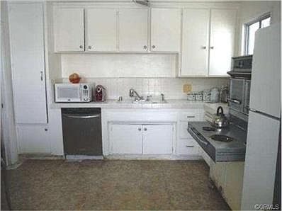3rd image of 3445 Cricklewood St