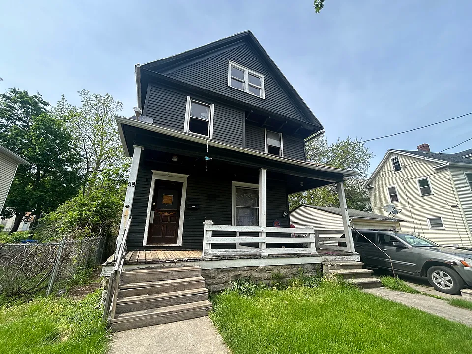 4 New York St #2