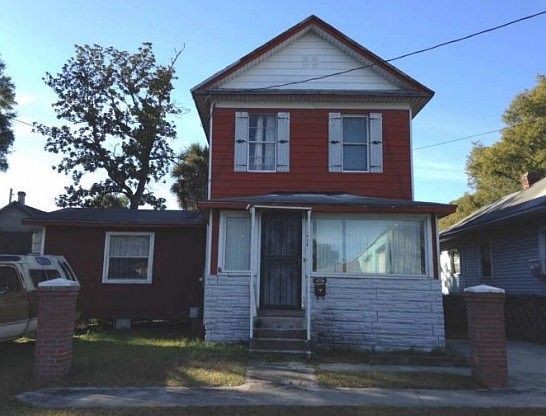1st image of 440 Woodlawn Ave