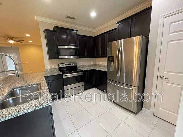 14314 Dovewind Ct — Photo 22