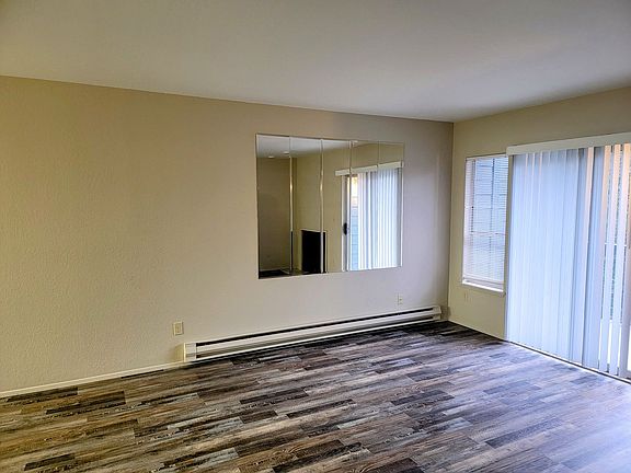 3rd image of 500 N National Ave #42