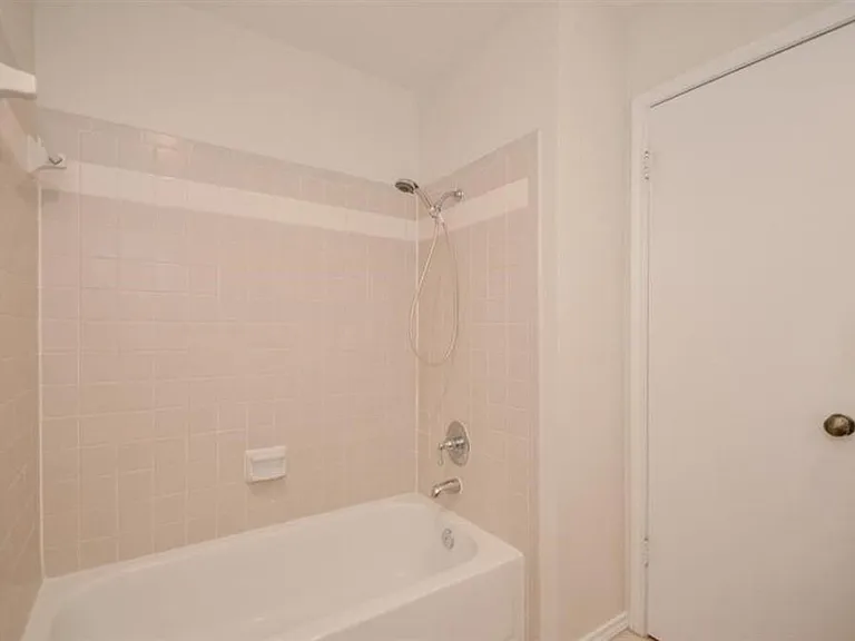 1103 Dulles Ave #604 — Photo 7