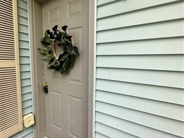 48 Homestead Village Drive, Warwick, NY 10990