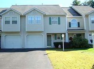 91 Cedar Ct, Queensbury, NY 12804