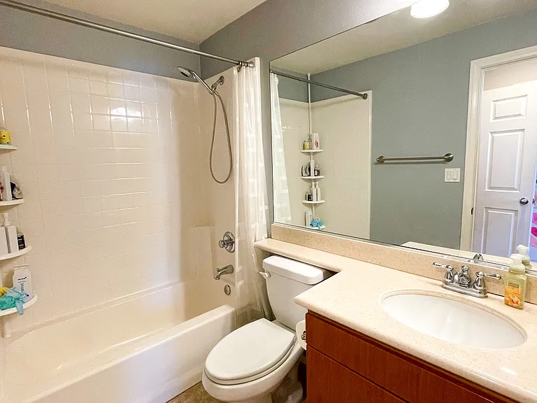 710 S San Fernando Blvd #101 — Photo 19