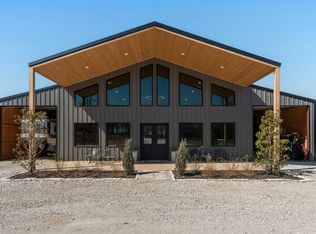 1330 Jrc Rd, Gainesville, TX 76240