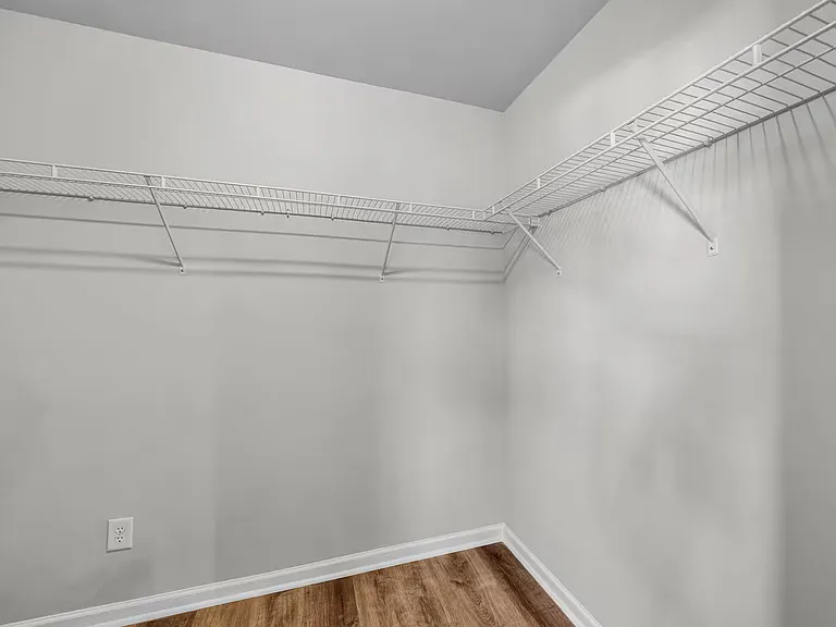 8017 River Gold Ln — Photo 12