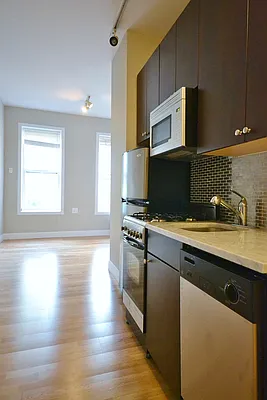 Rented by Bold New York | media 21