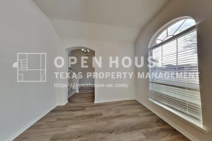 2222 Princess Snow Cir — Photo 18