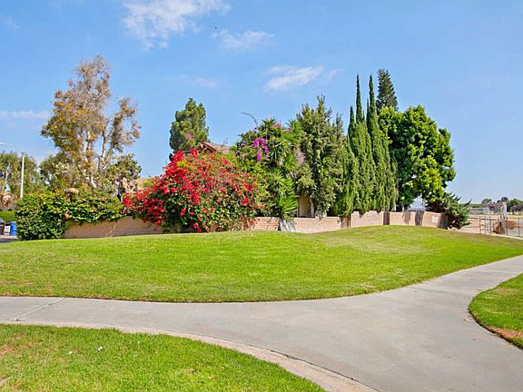 4th image of 1399 Don Carlos Ct