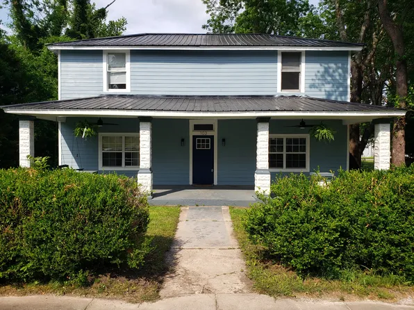 103 2nd Ave S, Decherd, TN 37324