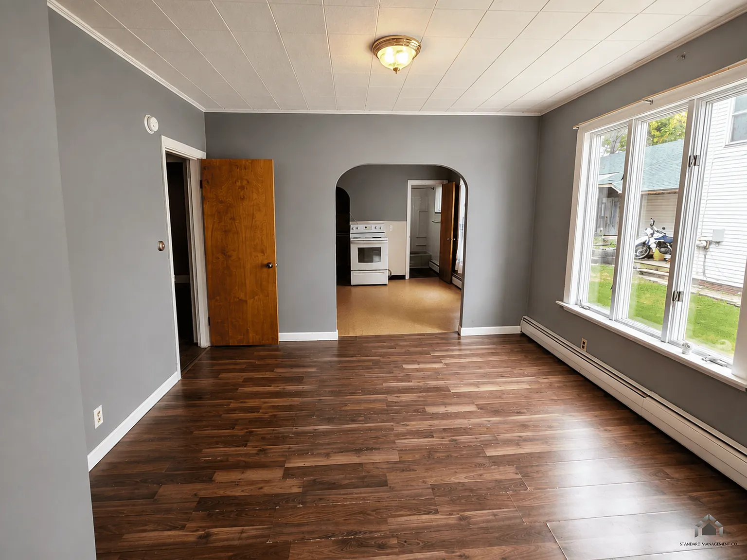 2 bed, $1,200 — Photo 3