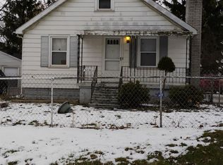 3228 W Gracelawn Ave, Flint, MI 48504