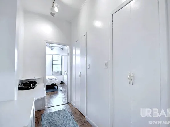 526 East 83rd Street 2FL image 14 of 15