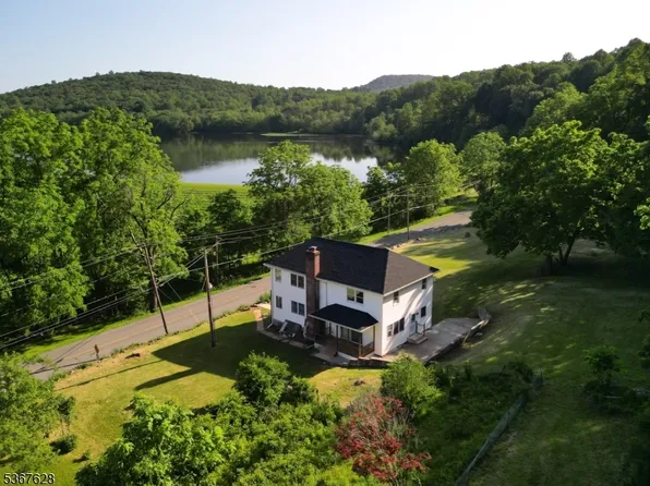 150 Buckley Ave, Oxford Twp., NJ 07863