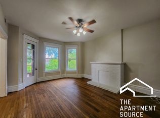4330 N Sheridan Rd #2, Chicago, IL 60613