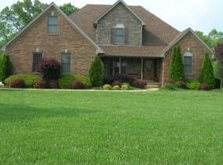 6100 Pebble Creek Cv, Floyds Knobs, IN 47119