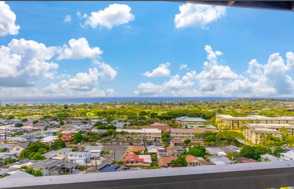 Halekoa Dr, Honolulu — Photo 1