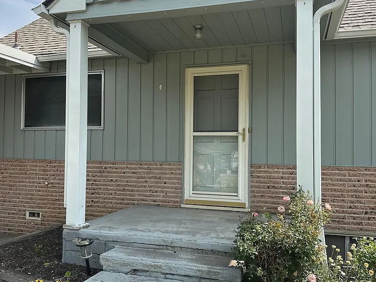 61456 SE Brosterhous Rd — Photo 4