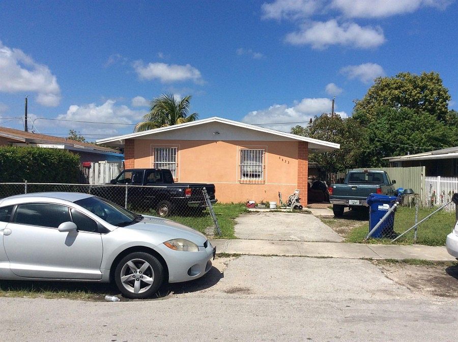 1st image of 4433 NW 169th Ter
