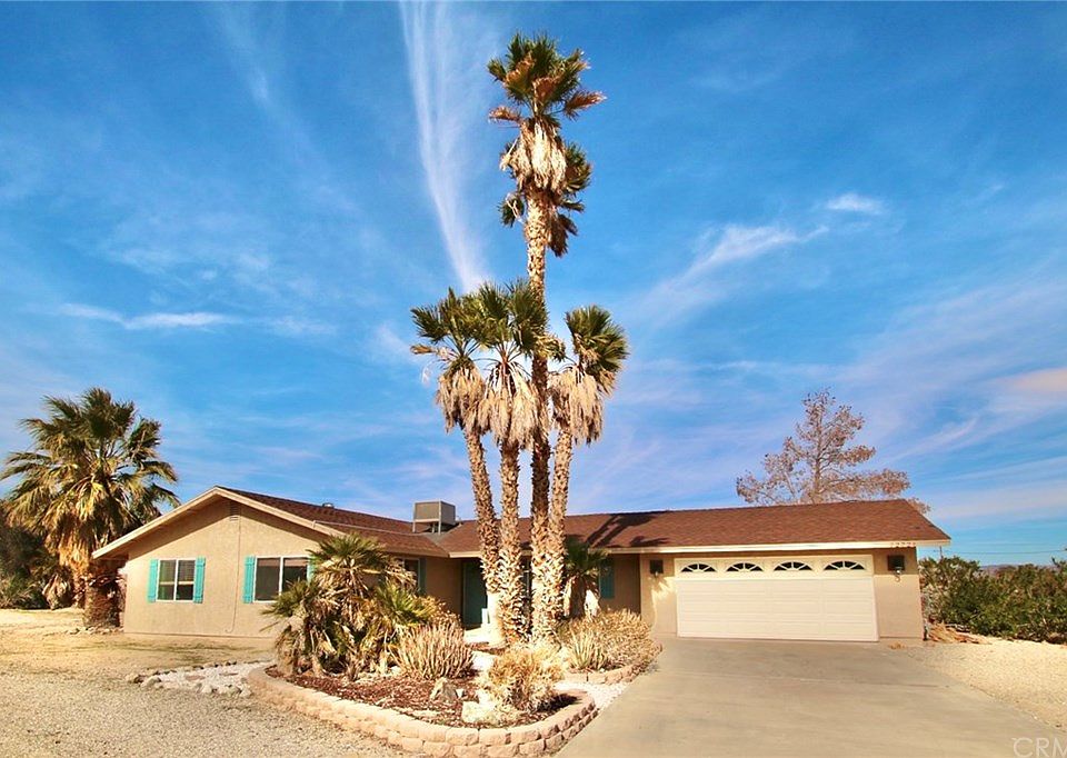 1st image of 72726 Desert Trail Dr